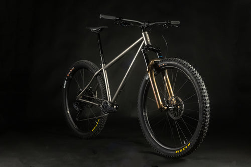 MUSA Custom: Complete Bike